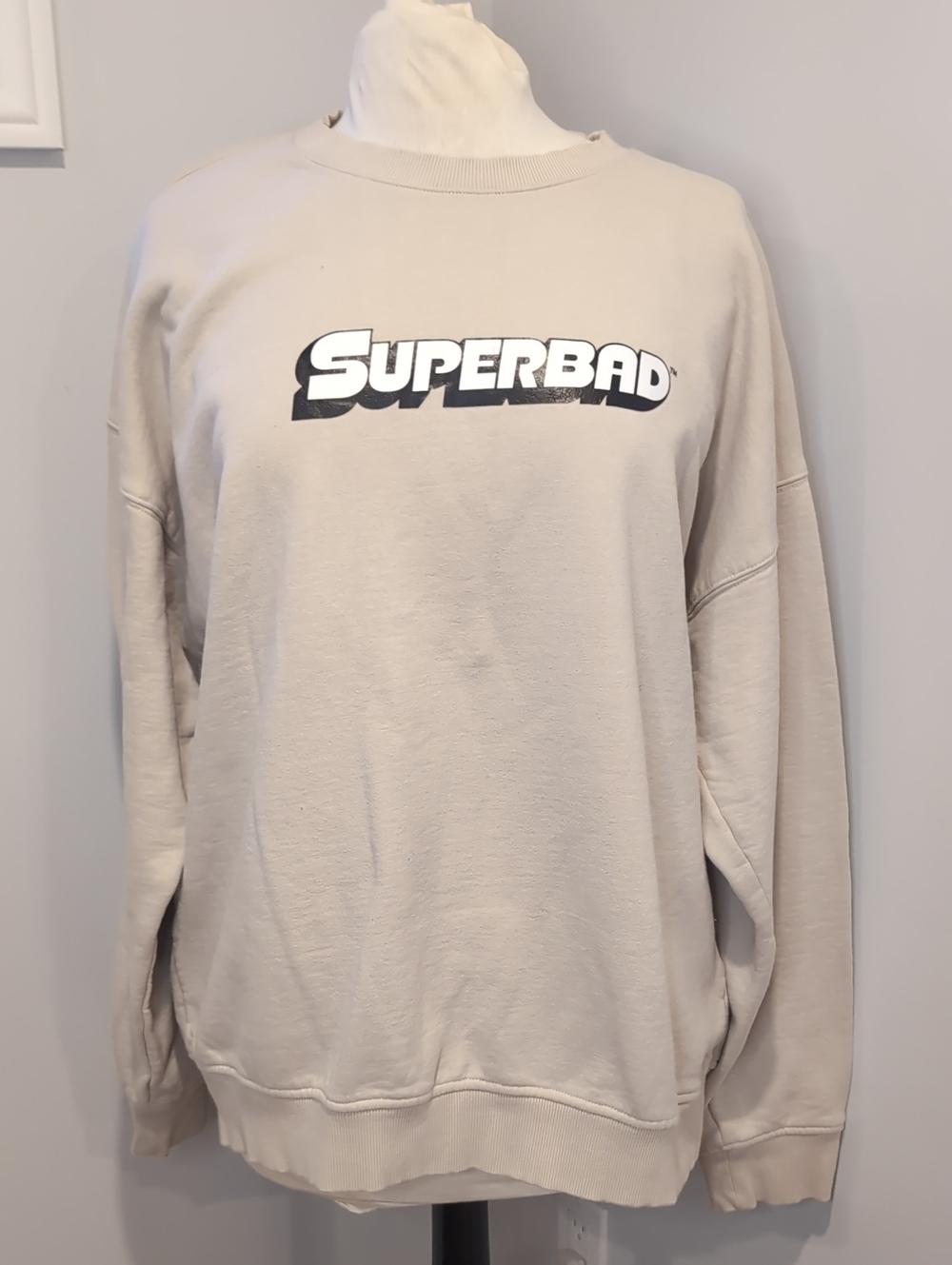H&M Superbad The Movie Cream Sweatshirt Large Relaxed Fit